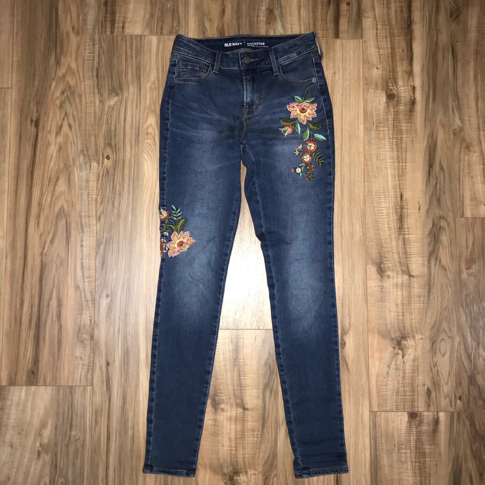 Embroidered Skinny Jeans